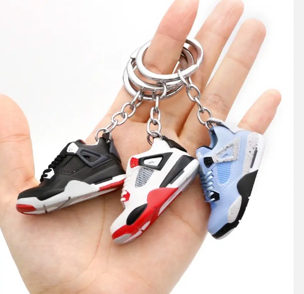 Mini 2025 sneaker keychain